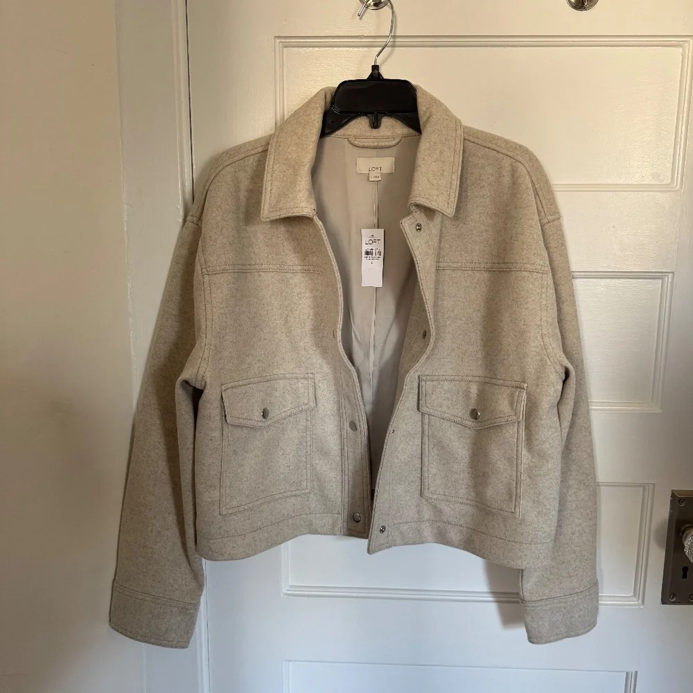 Brushed Cropped Shirt Jacket - oatmeal - Picture 3 of 5